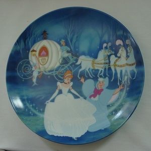 Walt Disney 1988 Edwin M. Knowles Cinderella Plate